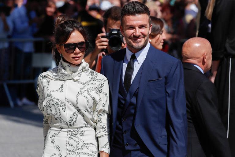 How to channel Victoria Beckham's summer wedding guest style