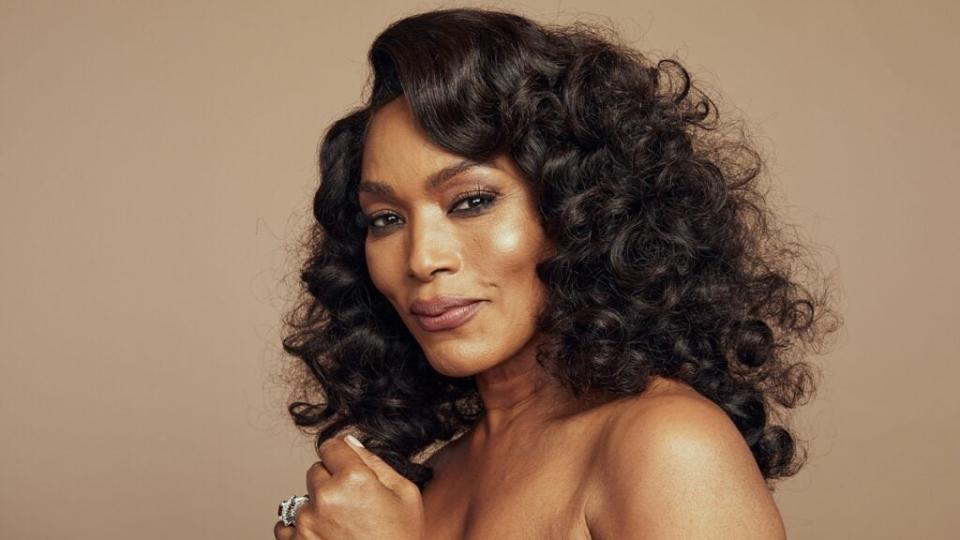 Honoree Angela Bassett poses in the IMDb Exclusive Portrait Studio at The Critics Choice Association’s 5th Annual Celebration of Black Cinema & Television.