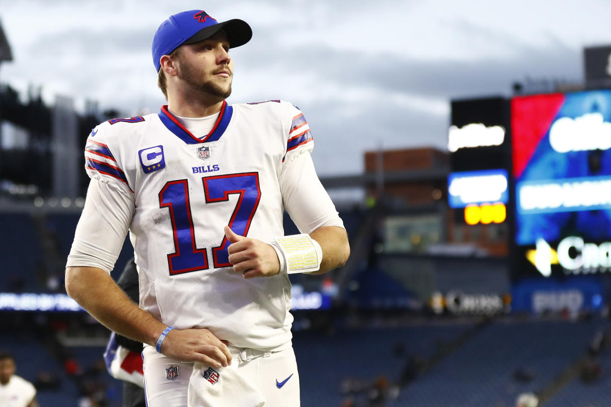 Bills clinch AFC East crown for second straight season, top Jets