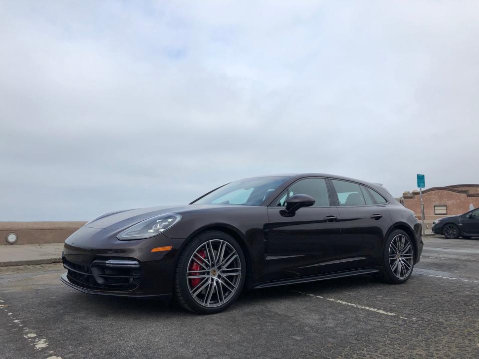 Porsche Panamera GTS Sport Turismo