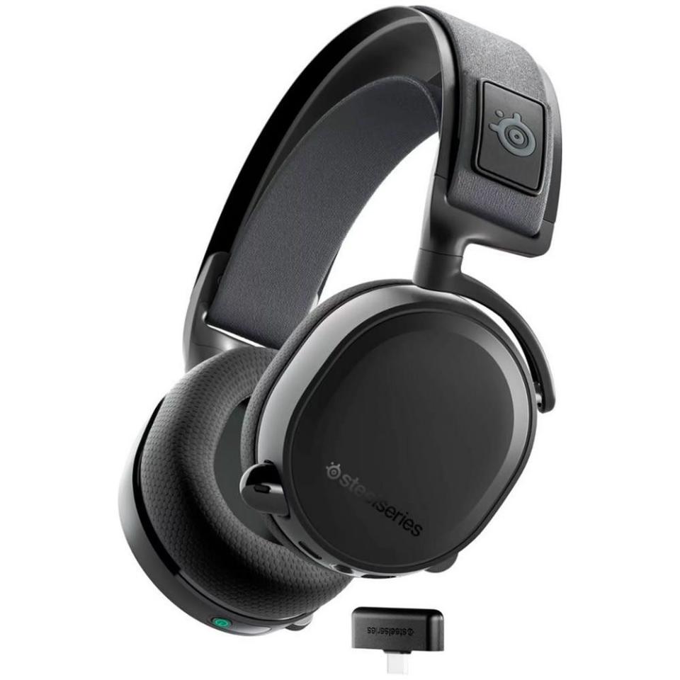 <p><a href="https://go.redirectingat.com?id=74968X1596630&url=https%3A%2F%2Fwww.walmart.com%2Fip%2FSteelSeries-Arctis-7-Wireless-Gaming-Headset-PS5-PS4-PC-Mac-Android-PlayStation-Nintendo-Switch-Black%2F794353454&sref=https%3A%2F%2F" rel="nofollow noopener" target="_blank" data-ylk="slk:Shop Now;elm:context_link;itc:0;sec:content-canvas" class="link ">Shop Now</a></p><p>Arctis 7+ Wireless Gaming Headset</p><p>walmart.com</p><p>$109.00</p>