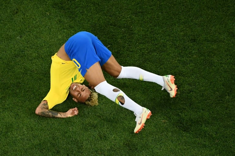 Brazil NT Physical Trainer Defends the Physical Form of Neymar