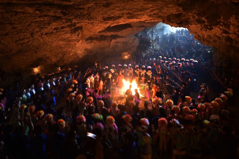 Miao People Attend Sacrifice Ceremony In Qiannan