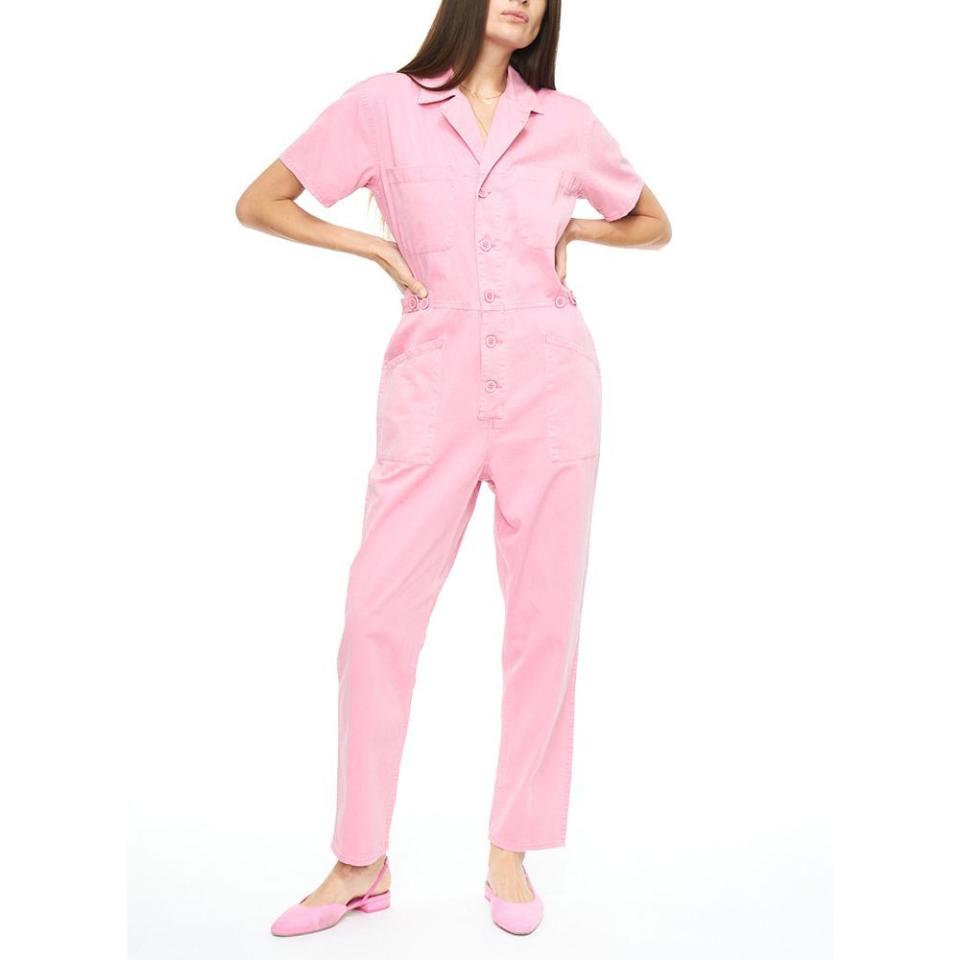 <p><a href="https://go.redirectingat.com?id=74968X1596630&url=https%3A%2F%2Fwww.pistoladenim.com%2Fproducts%2Fgrover-short-sleeve-field-suit-flamingo%3Fvariant%3D43418977894566&sref=https%3A%2F%2F" rel="nofollow noopener" target="_blank" data-ylk="slk:Shop Now;elm:context_link;itc:0;sec:content-canvas" class="link ">Shop Now</a></p><p>Grover Short Sleeve Field Suit </p><p>$168.00</p><p>pistoladenim.com</p>