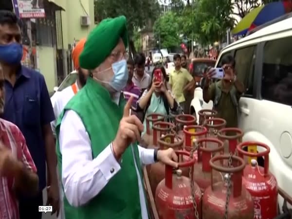 Union Cabinet Minister and BJP leader Hardeep Singh Puri (File Photo/ANI)