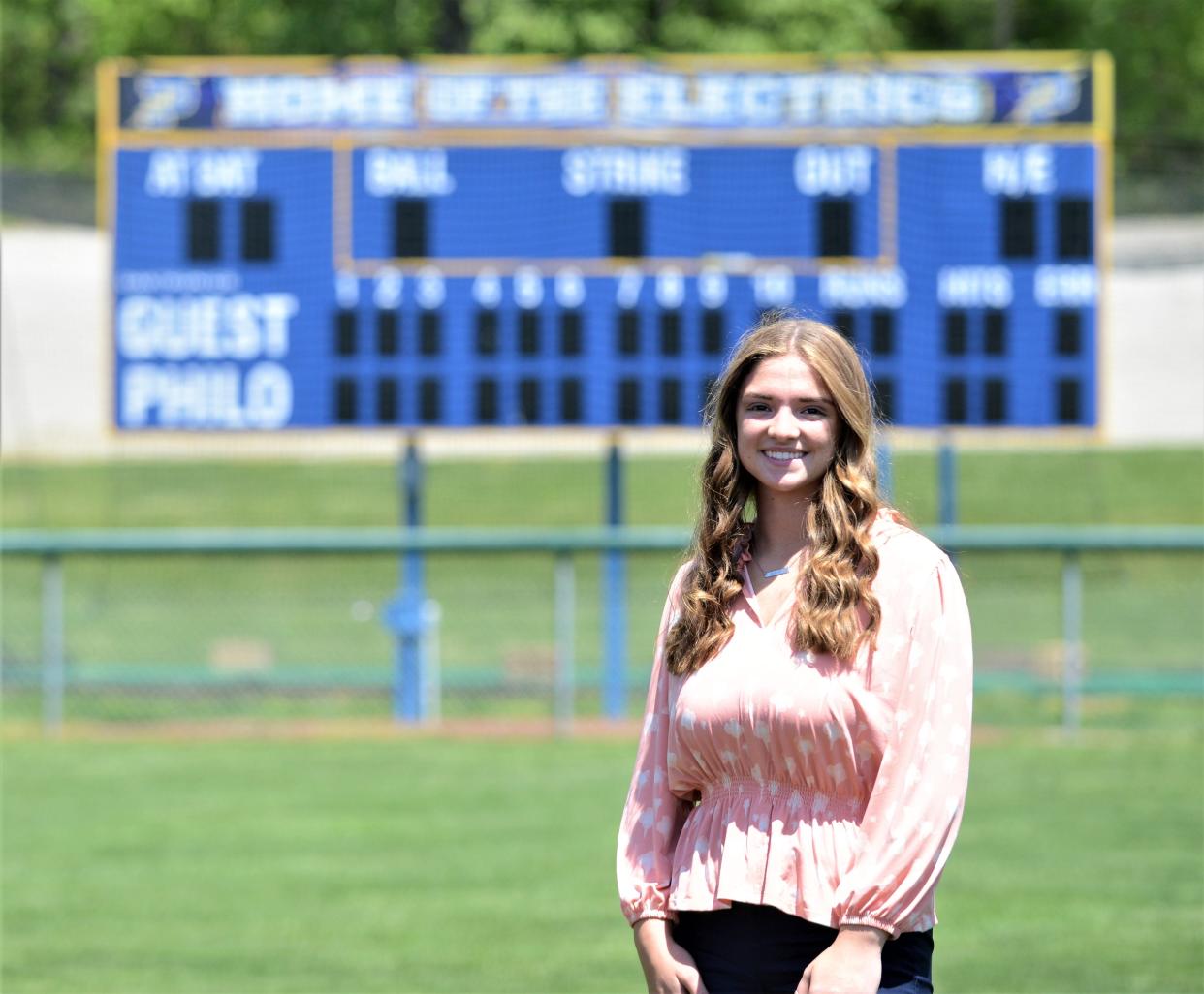 Philo senior Zoe Dodson faced adversity during her high school athletic career. Yet, those setbacks also provided new perspectives for Dodson, who will study nursing at Muskingum University.