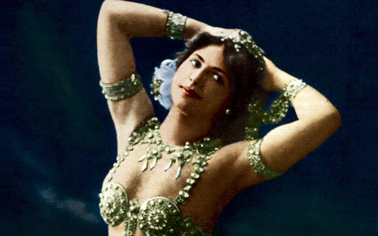 Mata Hari in La Scala, 1911