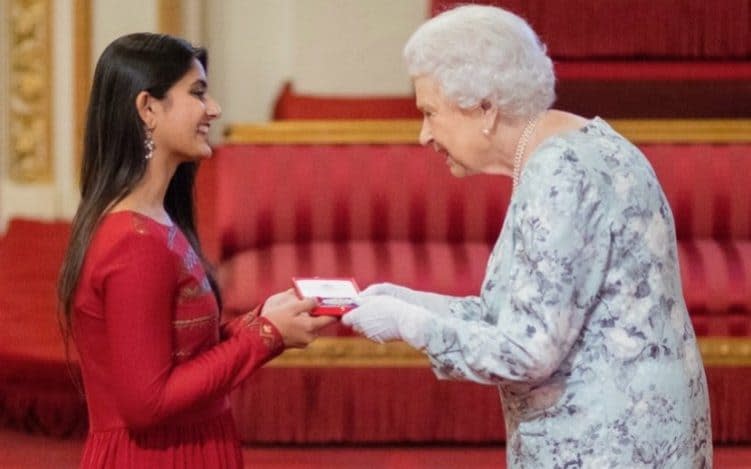 Suhani Jalota meets the Queen in 2018