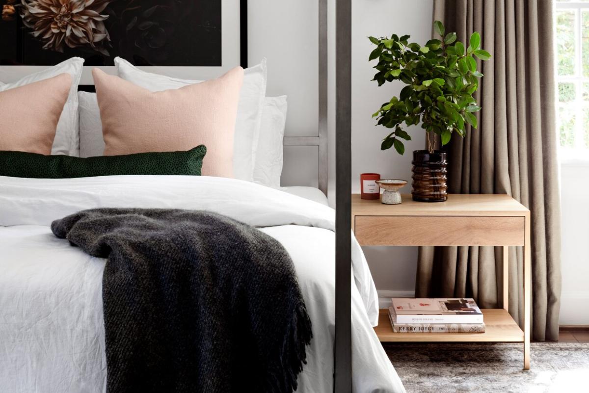 11 Easy Ways to Make Your Bedroom Extra Cozy