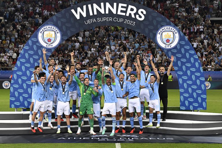 Manchester City se coronó campeón de la Supercopa de Europa tras derrotar a Sevilla por penales