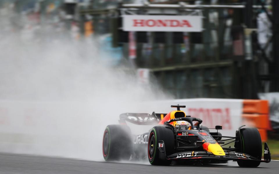 Max Verstappen of the Netherlands driving the (1) Oracle Red Bull Racing RB18 on track during practice ahead of the F1 Grand Prix of Japan at Suzuka - Peter Fox/Getty Images