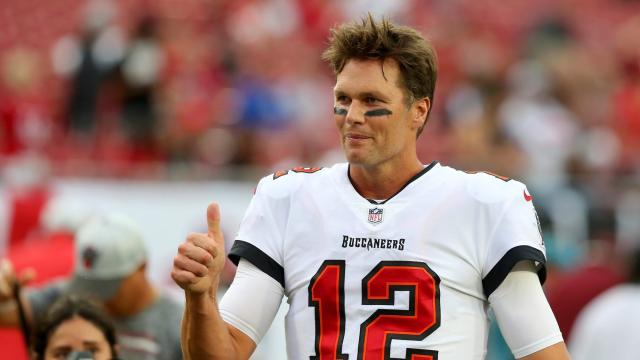 Tom Brady Returns to the Buccaneers. Again. - WSJ