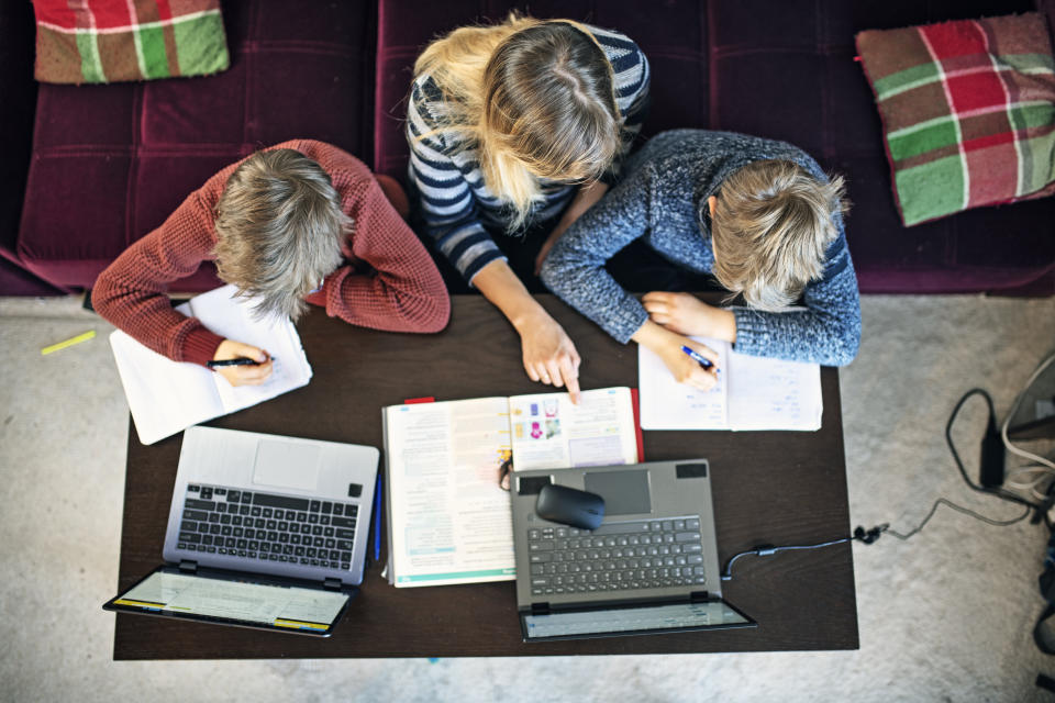 Hovering can hurt remote learning, not help it.  (Photo: Imgorthand via Getty Images)