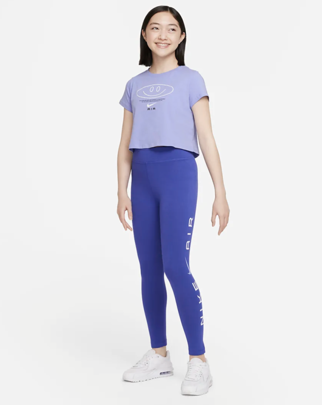 Nike Sportswear Essential Older Kids' (Girls') Mid-Rise Leggings. Nike LU