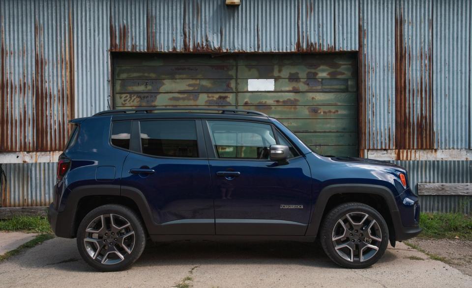 View Every Angle of the 2019 Jeep Renegade