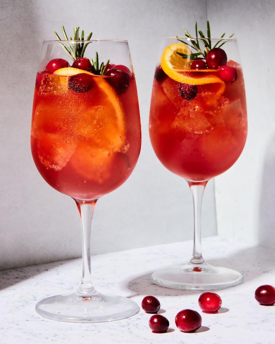 cranberry aperol spritz