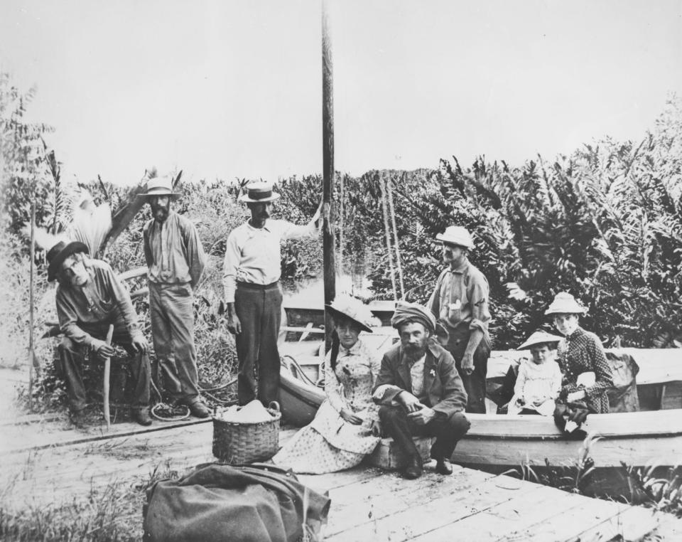 Early Palm Beach pioneers, including Hiram Hammon far left.