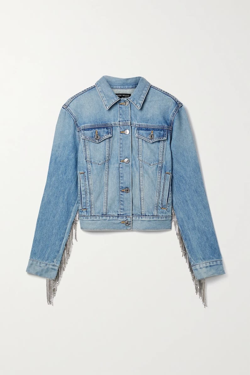 soldée 738,50€<br><br><a href="https://www.net-a-porter.com/en-fr/shop/product/veronica-beard/kinley-crystal-embellished-fringed-denim-jacket/1277693" rel="nofollow noopener" target="_blank" data-ylk="slk:Acheter;elm:context_link;itc:0;sec:content-canvas" class="link ">Acheter</a>