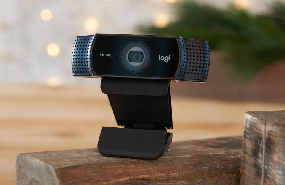 Logitech C922 for the Engadget 2021 Holiday Gift Guide.
