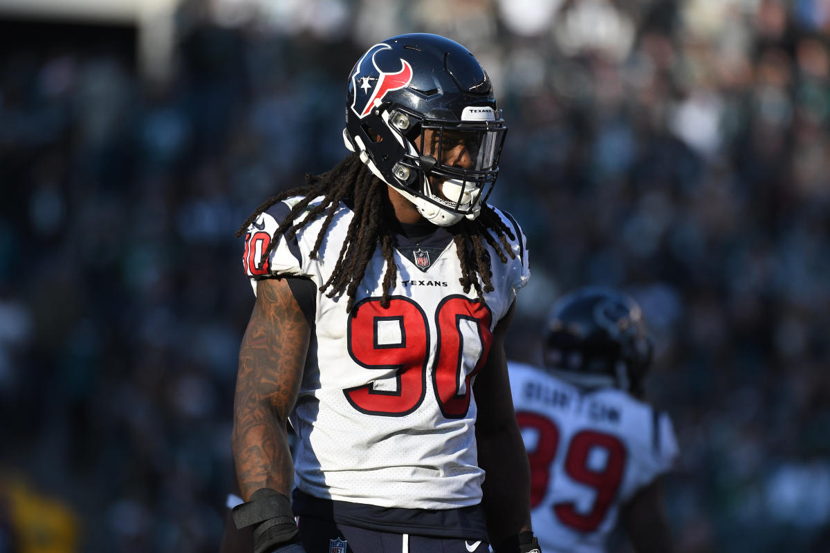 Report: Texans prefer Khalil Mack over Jadeveon Clowney