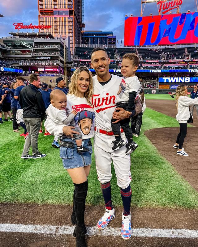 LOS ANGELES, CA - APRIL 14: Dodgers pitcher Clayton Kershaw with his wife,  Ellen, and children (from left) Chance, Charley, Cali and Cooper on opening  day on April 14, 2022 at Dodger