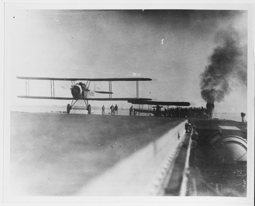 VE-7 and Aeromarine on flight deck, circa 1922. (NHHC)