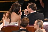 <a href="https://www.elle.fr/People/Tapis-rouge/Evenements/Oscars-Leonardo-DiCaprio-s-affiche-pour-la-premiere-fois-avec-sa-compagne-Camila#xtor=AL-541" rel="nofollow noopener" target="_blank" data-ylk="slk:Voir la suite des photos sur ELLE.fr;elm:context_link;itc:0;sec:content-canvas" class="link ">Voir la suite des photos sur ELLE.fr</a> A lire aussi <a href="https://www.elle.fr/People/Tapis-rouge/Evenements/Oscars-2020-Timothee-Chalamet-divise-ses-fans-avec-une-nouvelle-tenue-originale-3846426#xtor=AL-541" rel="nofollow noopener" target="_blank" data-ylk="slk:Oscars 2020 : Timothée Chalamet divise ses fans avec une nouvelle tenue originale;elm:context_link;itc:0;sec:content-canvas" class="link ">Oscars 2020 : Timothée Chalamet divise ses fans avec une nouvelle tenue originale</a><a href="https://www.elle.fr/People/La-vie-des-people/News/Oscars-2020-les-photos-les-plus-emouvantes-de-la-ceremonie#xtor=AL-541" rel="nofollow noopener" target="_blank" data-ylk="slk:Oscars 2020 : les photos les plus émouvantes de la cérémonie;elm:context_link;itc:0;sec:content-canvas" class="link ">Oscars 2020 : les photos les plus émouvantes de la cérémonie</a><a href="https://www.elle.fr/People/Tapis-rouge/Evenements/Oscars-2020-Brad-Pitt-emu-aux-larmes-remercie-ses-enfants-3846391#xtor=AL-541" rel="nofollow noopener" target="_blank" data-ylk="slk:Oscars 2020 : Brad Pitt, ému aux larmes, remercie ses enfants;elm:context_link;itc:0;sec:content-canvas" class="link ">Oscars 2020 : Brad Pitt, ému aux larmes, remercie ses enfants</a><a href="https://www.elle.fr/People/Tapis-rouge/Evenements/Oscars-2020-les-looks-les-plus-incroyables-du-tapis-rouge#xtor=AL-541" rel="nofollow noopener" target="_blank" data-ylk="slk:Oscars 2020 : les looks les plus incroyables du tapis rouge;elm:context_link;itc:0;sec:content-canvas" class="link ">Oscars 2020 : les looks les plus incroyables du tapis rouge</a><a href="https://www.elle.fr/Astro/Horoscope/Quotidien#xtor=AL-541" rel="nofollow noopener" target="_blank" data-ylk="slk:Consultez votre horoscope sur ELLE;elm:context_link;itc:0;sec:content-canvas" class="link ">Consultez votre horoscope sur ELLE</a>