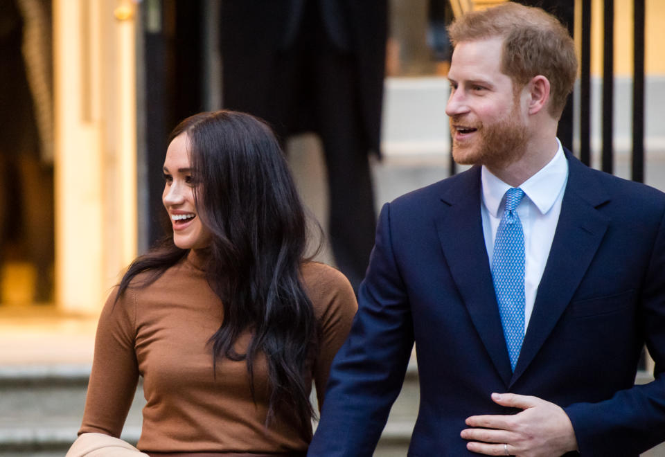 LONDON, ENGLAND - JANUARY 07: Prince Harry, Duke of Sussex and Meghan, Duchess of Sussex leave Canada House on January 07, 2020 in London, England. (Photo by Samir Hussein/WireImage)