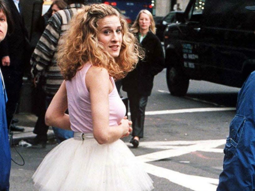 carrie bradshaw opening sequence satc