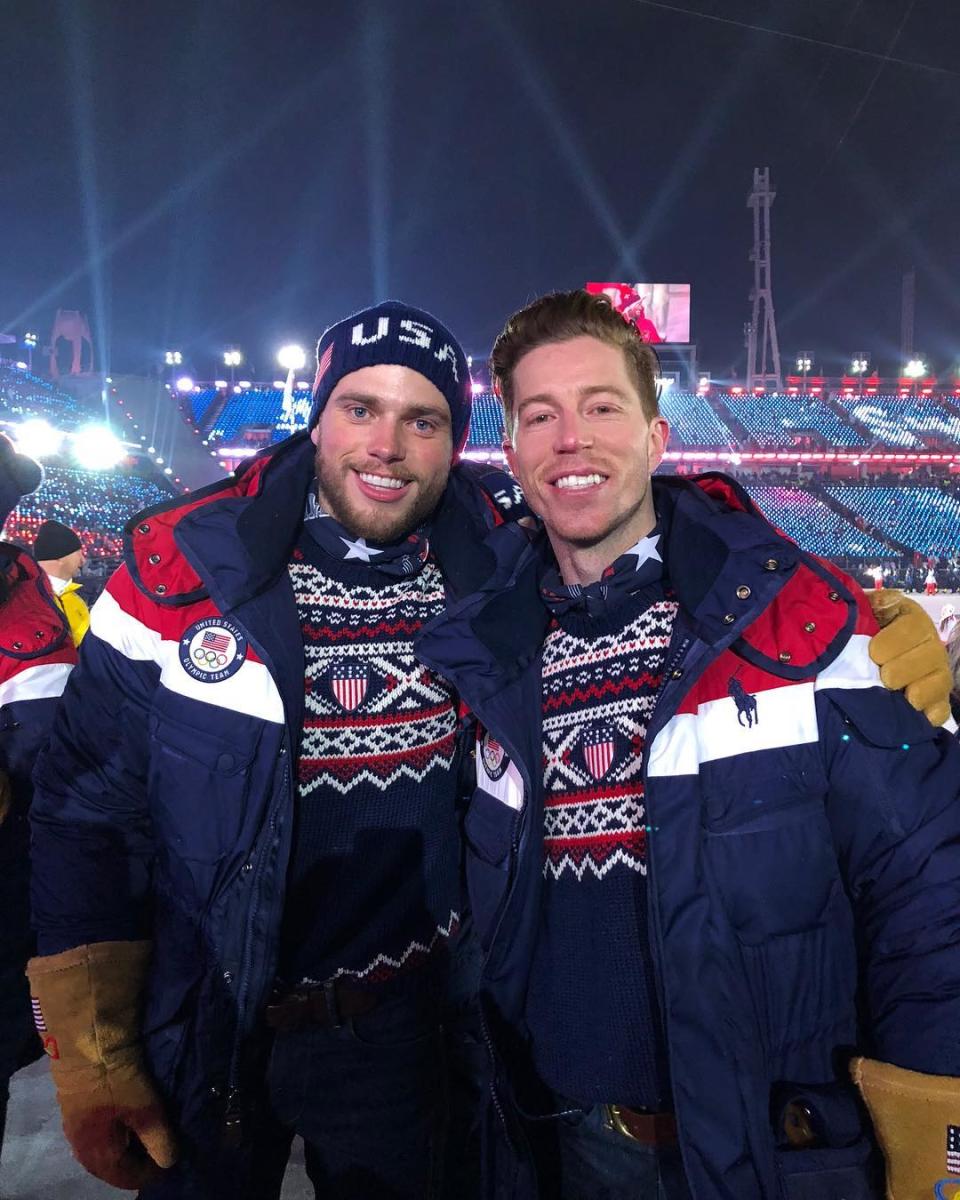 <p>shaunwhite: Let The Games Begin! Opening Ceremonies is a wrap… Walking with @Teamusa will never get old! Good luck to my friend @guskenworthy (Photo via Instagram/shaunwhite) </p>