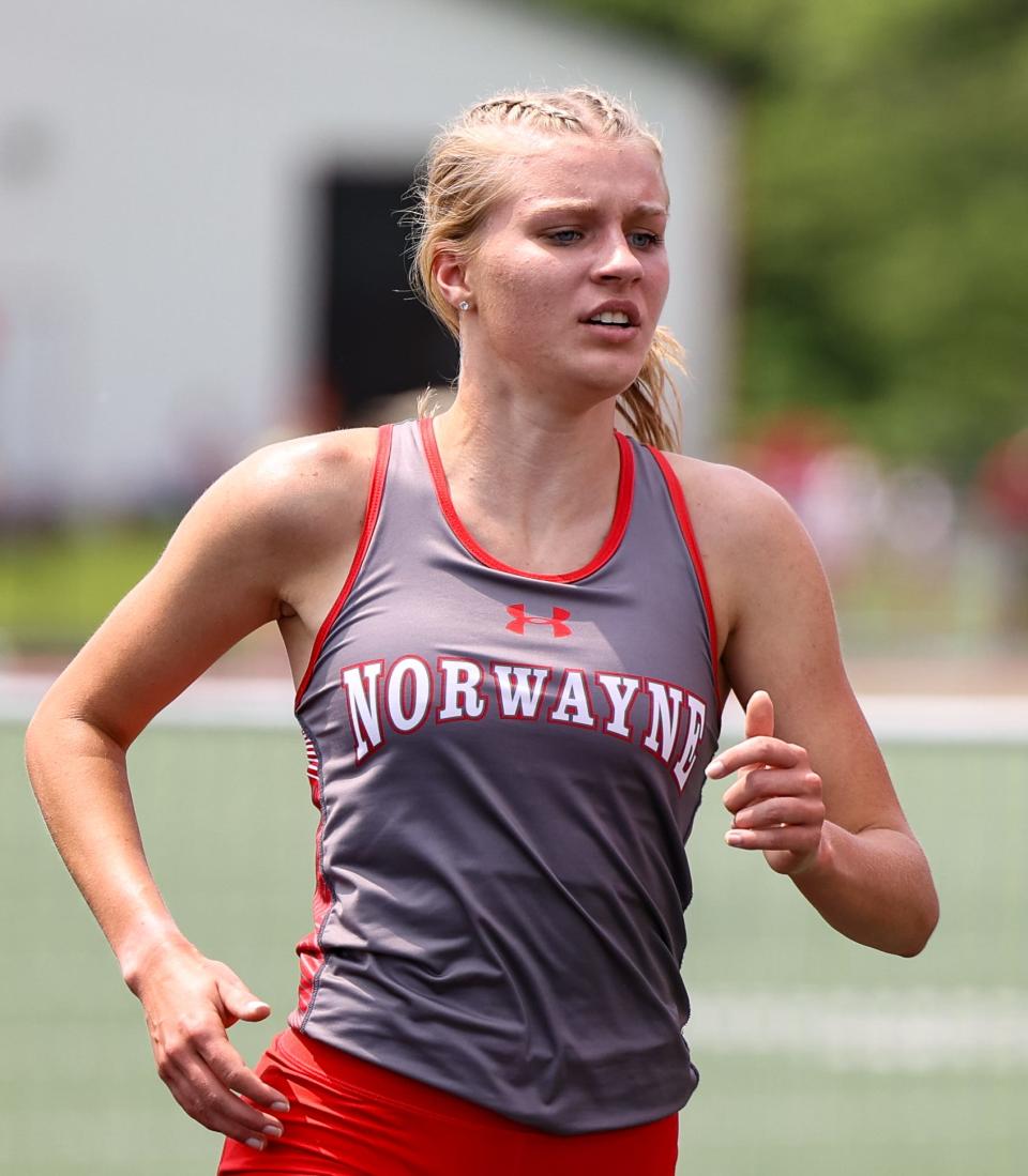 Norwayne's Jaylee Wingate had herself a day as she won the 800 and 1600, and ran the anchor for the winning 1600 relay to qualify in three events at regional here at the Div. II Orrville District.