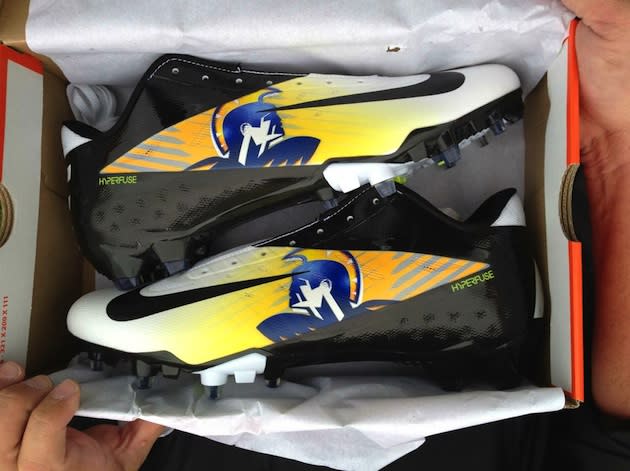 The customized Nike hyperfuse cleats that Aloha will wear in the Oregon state playoffs — The Oregonian