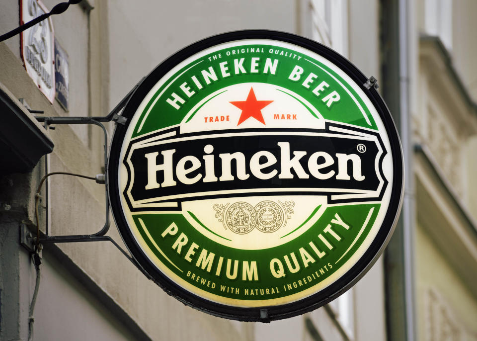 Eine neue Werbung für Heineken-Light-Bier kommt nicht gut an. (Bild: ddp images)
