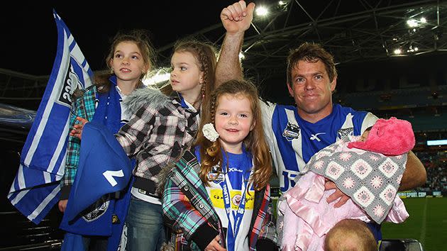 Brett with his beautiful daughters in 2010. Image: Getty