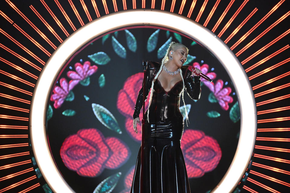 The singer performs onstage during the 2022 Billboard Latin Music Awards at Watsco Center on Sept. 29, 2022 in Coral Gables, Florida (JASON KOERNER / Getty Images)