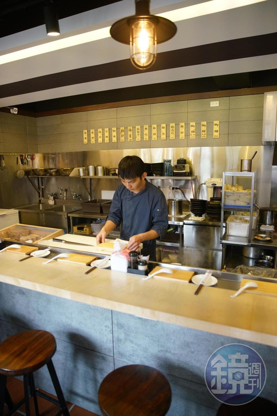 「My味」仿日本拉麵的環境，乾淨且舒適。
