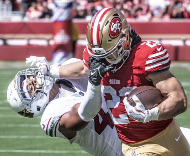 NFL: San Francisco 49ers remain undefeated with win over Arizona