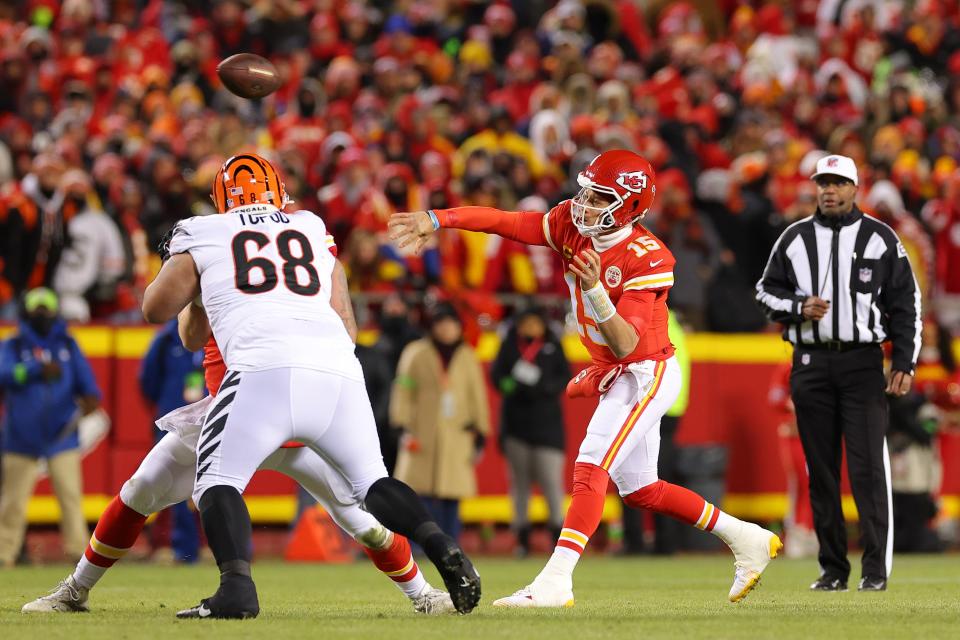 KANSAS CITY, MISSOURI - JANUARY 29: Patrick Mahomes #15 of the Kansas City Chiefs throws a pass against the Cincinnati Bengals during the first quarter in the AFC Championship Game at GEHA Field at Arrowhead Stadium on January 29, 2023 in Kansas City, Missouri. (Photo by Kevin C. Cox/Getty Images)