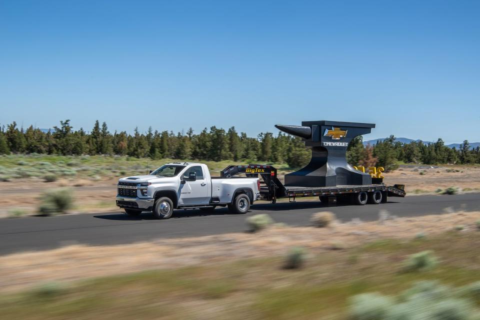 View Photos of the 2020 Chevrolet Silverado HD