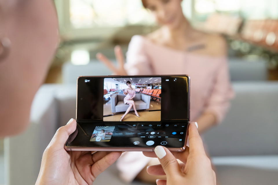 圖／5鏡頭、7.6吋螢幕，Galaxy Z Fold2 5G在台正式推出 。(三星電子)