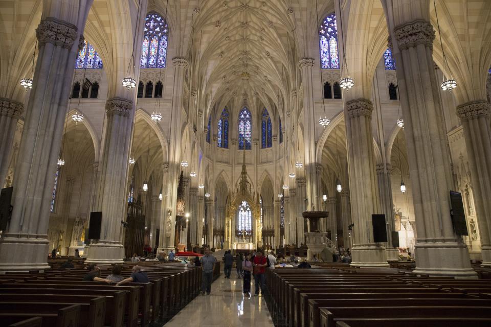 Saint Patrick’s Cathedral (New York, New York)
Sunlight glinting through the stained-glass windows and the vaulted ceilings create a calm setting in the midst of bustling Manhattan at Saint Patrick’s Cathedral, built in 1878 and in a Neo-Gothic style. A $177 million restoration wrapped up in 2015.