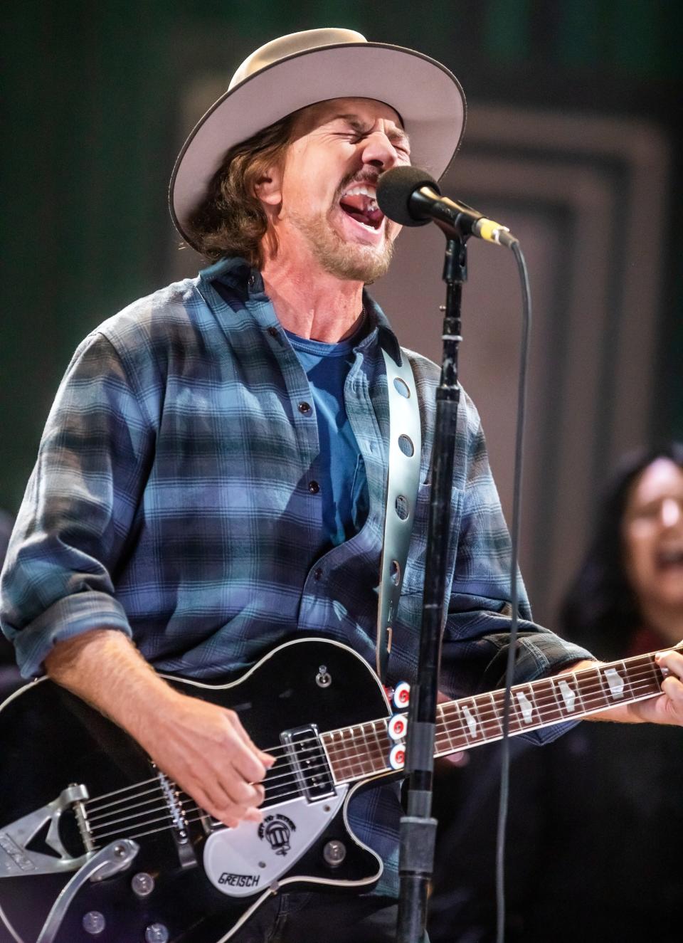 Eddie Vedder performs at the Grand Ole Opry House during a tribute to Leslie Jordan Sunday, February 19, 2023.