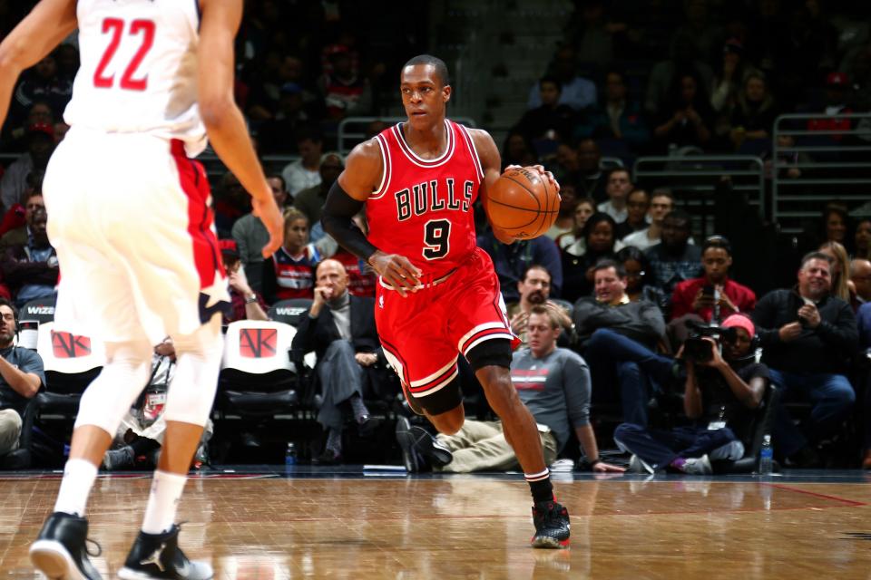 Rajon Rondo took the floor for the Bulls on Monday for the first time in 2017. (Getty Images)