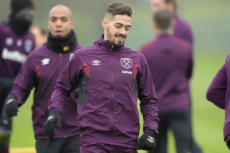West Ham boosted by Manuel Lanzini return ahead of Stoke clash as Andy Carroll resumes training