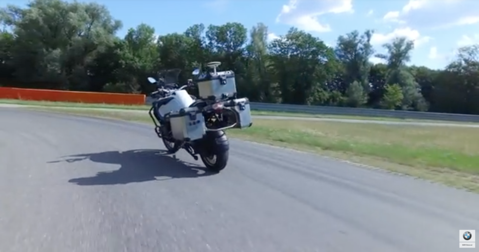 This week, BMW Motorrad showed off a self-driving version of its R1200GS, a