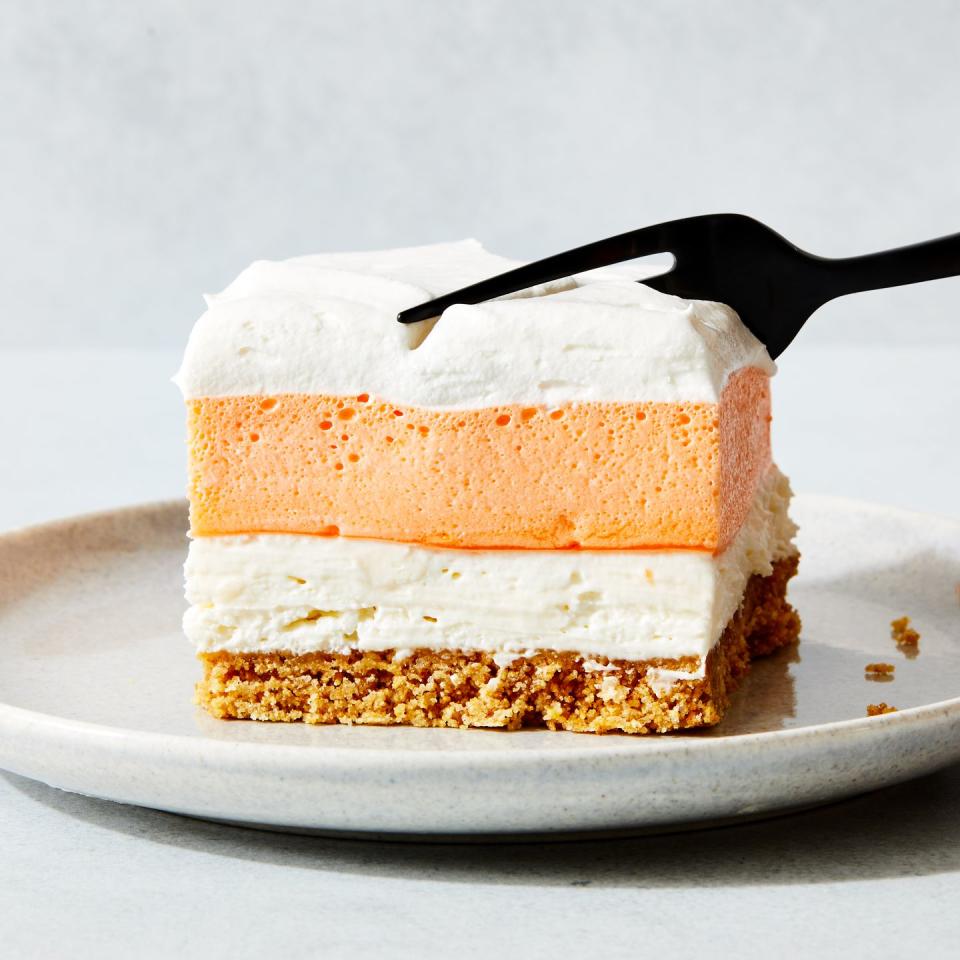 orange creamsicle bars with a graham cracker crust