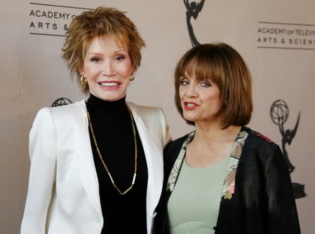 FILE PHOTO: Actresses Mary Tyler Moore and Valerie Harper arrive to honor Betty White