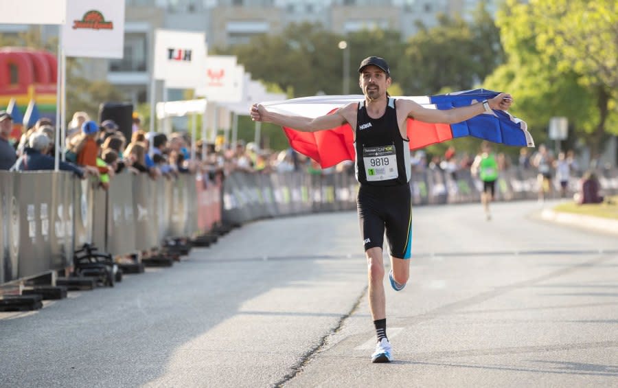 Austinite David Fuentes will compete in the Olympic marathon trials Feb. 2, 2024 in Orlando, Florida. (Courtesy: David Fuentes)