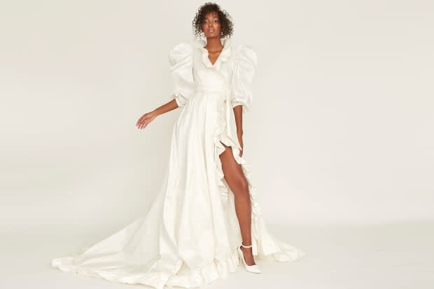 <p>A look from the Odylyne the Ceremony Ozma collection.</p>