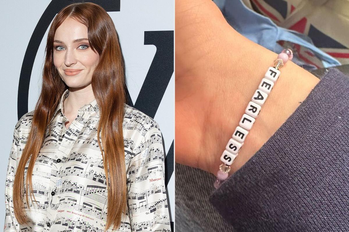 Sophie Turner dons Louis Vuitton necklace featuring OVER 900